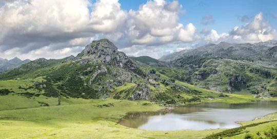 portada audioguía en español Lagos de Covadonga, Asturias, España